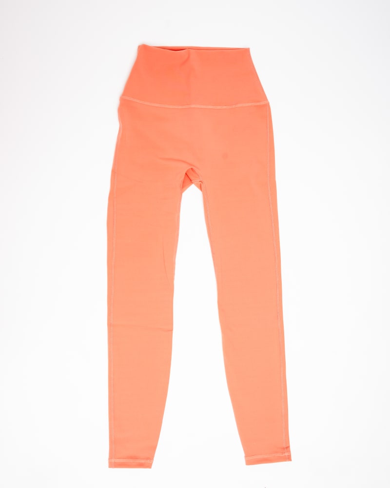 Front of a size L Classic Venus High Waisted Legging in Swiss Peach by Gold Elite Apparel. | dia_product_style_image_id:284845